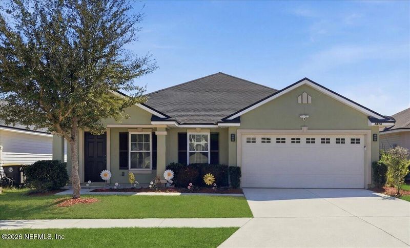 9876 Sailor Dr, Jacksonville, FL 32221