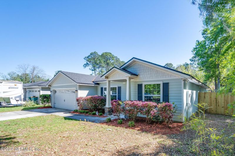 9890 Fraser Rd, Jacksonville, FL 32246