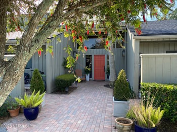 9897 Sawgrass Dr E, Ponte Vedra Beach, FL 32082