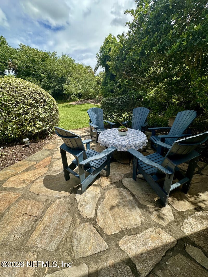 9897 Sawgrass Dr E, Ponte Vedra Beach, FL 32082