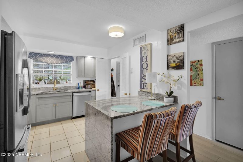 9901 Regency Square Blvd #90, Jacksonville, FL 32225
