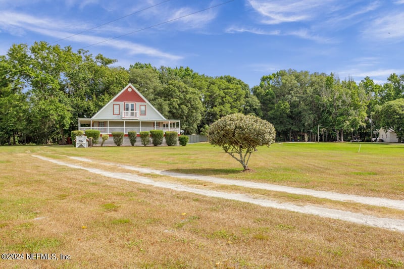 9919 SW 136th St, Starke, FL 32091