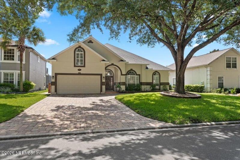 995 Garrison Dr, St Augustine, FL 32092