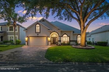 995 Garrison Dr, St Augustine, FL 32092