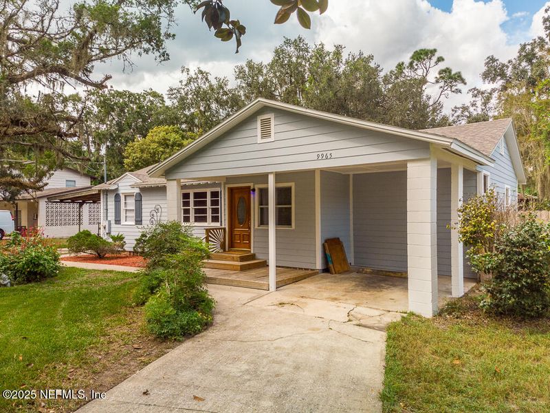 9965 Arnold Rd, Jacksonville, FL 32246