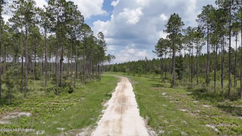 LOT 5 NE Us Hwy 301, Jacksonville, FL 32234