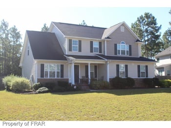4617 Storm Cat Ln, Hope Mills, NC 28306