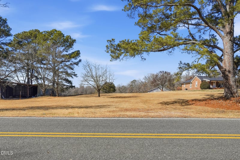 Bailey Rd, Coats, NC 27521