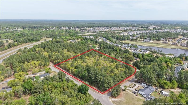 Benjamin St, Fayetteville, NC 28311