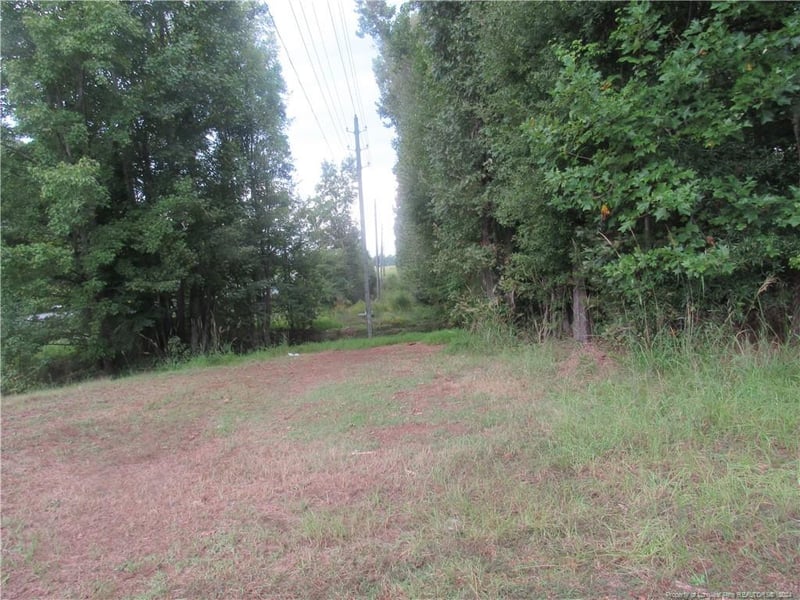 Boone Trail Rd, Sanford, NC 27330