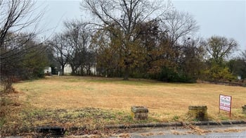 Broad St, Oxford, NC 27565