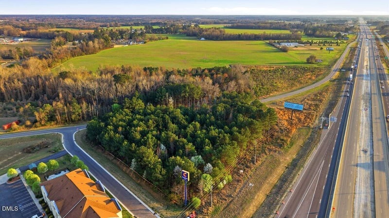 Bud Hawkins Rd, Dunn, NC 28334