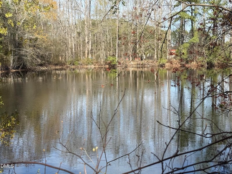 Chic Ennis Rd, Coats, NC 27521