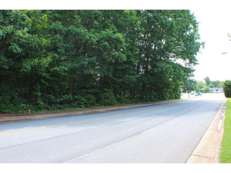 0 Corregidor St, Mebane, NC 27302