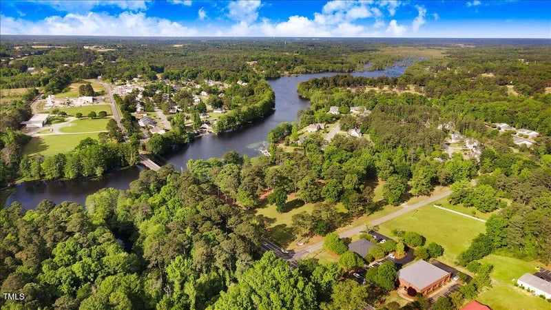 Country Club Rd, Smithfield, NC 27577