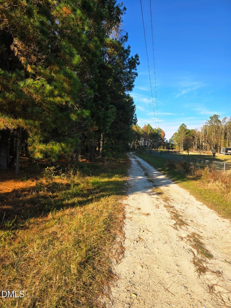 Cowboys Trl, Louisburg, NC 27549