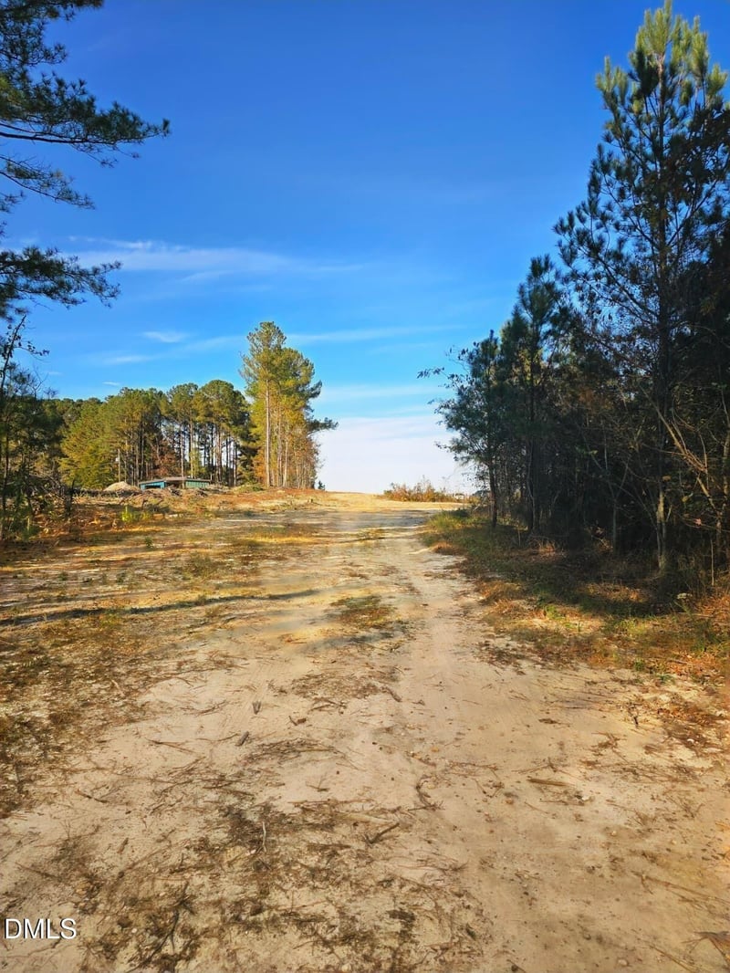 Cowboys Trl, Louisburg, NC 27549