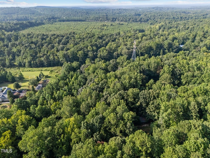 Davis Rd, Hillsborough, NC 27278