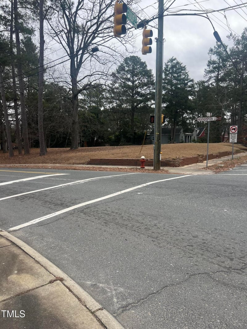 Gulf St, Sanford, NC 27330