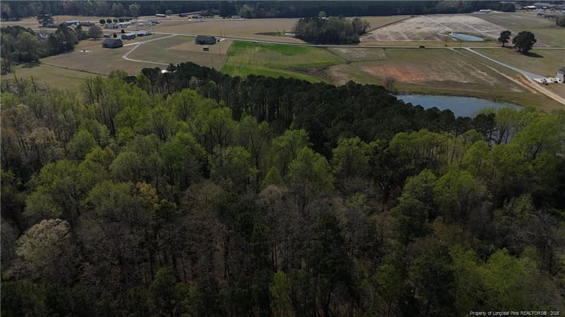 Hannah Creek Rd, Benson, NC 27504