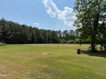 Happy Trails Off Ln, Dunn, NC 28334