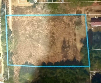 Happy Trails Off Ln, Dunn, NC 28334