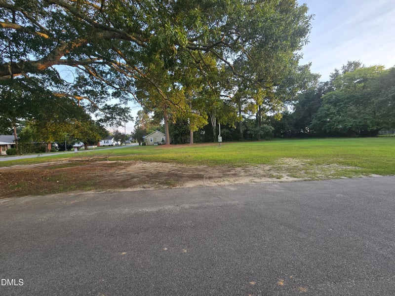 0 E Holmes St, Benson, NC 27504