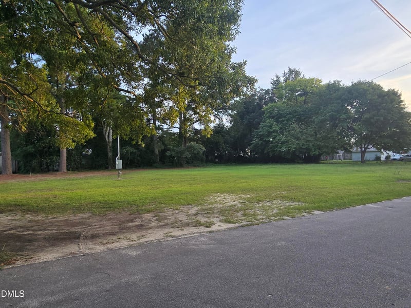 0 E Holmes St, Benson, NC 27504