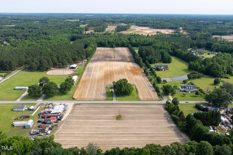 James Austin Rd, Willow Springs, NC 27592
