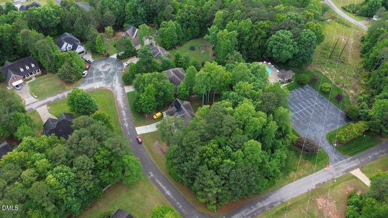 Landing Dr, Sanford, NC 27330