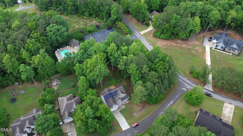 Landing Dr, Sanford, NC 27330