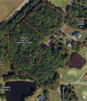 Lark Ln, Sanford, NC 27332