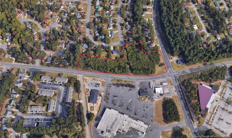 Mcarthur Rd, Fayetteville, NC 28311