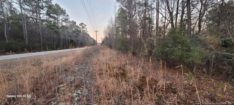 Melie Lee Rd, Fayetteville, NC 28312
