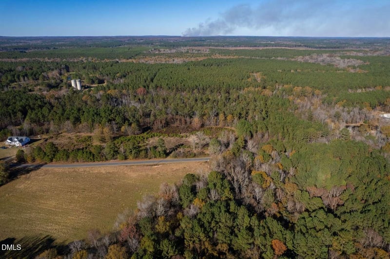 R Jordan Rd, Sanford, NC 27330