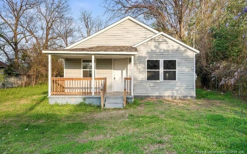 Racepath St, Fayetteville, NC 28301