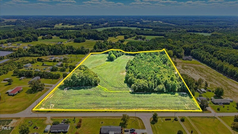 River Run Rd, Selma, NC 27576