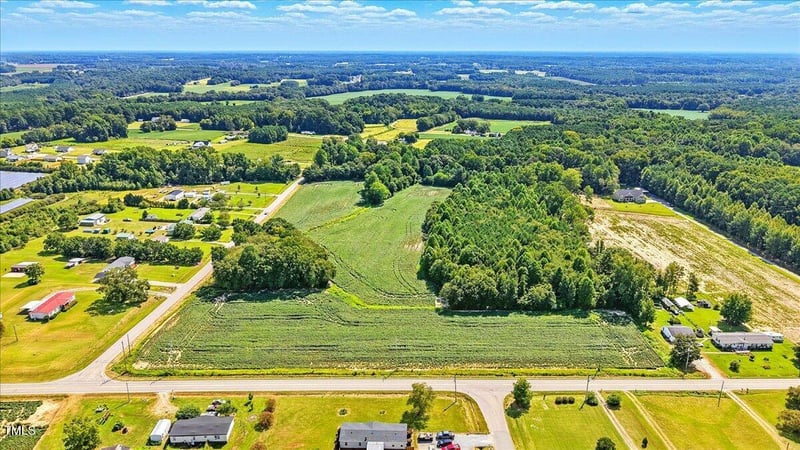 River Run Rd, Selma, NC 27576