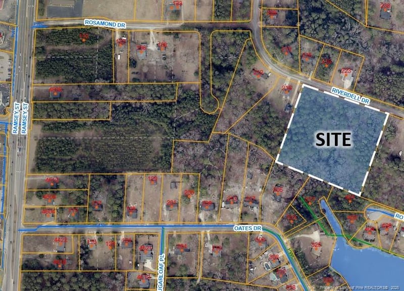 Riverdell Dr, Fayetteville, NC 28311
