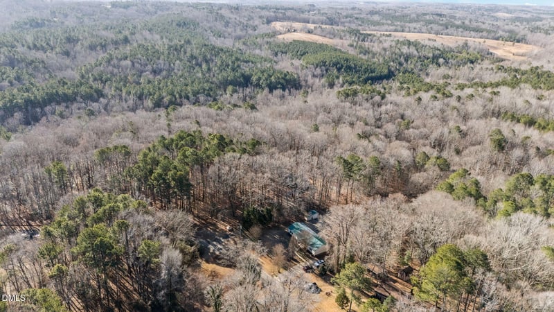 Round Fish Dr, Sanford, NC 27330