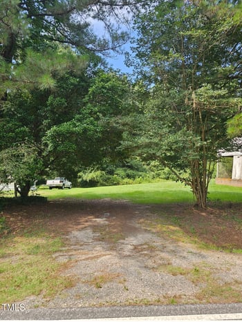 Sutton Rd, Louisburg, NC 27549