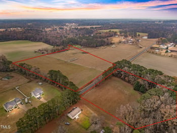 Two Claude Rd, Willow Springs, NC 27592