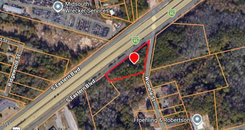 Womble Dr, Fayetteville, NC 28306