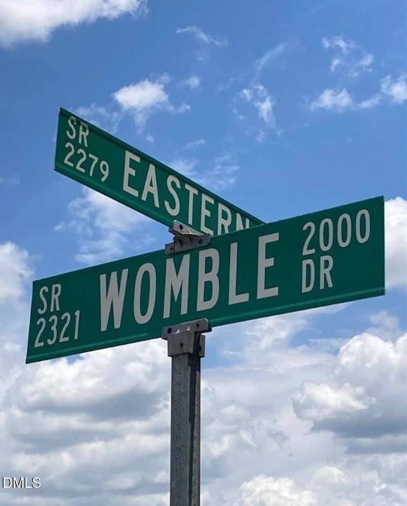 Womble Dr, Fayetteville, NC 28306