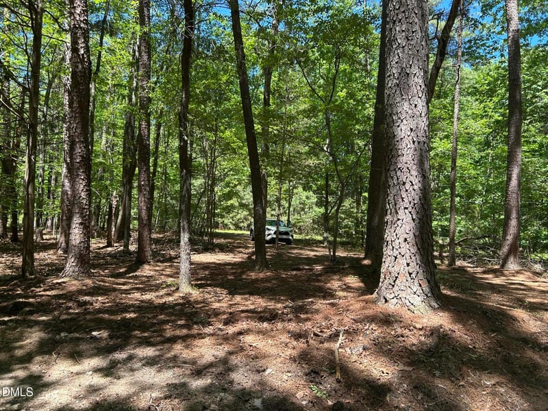 00 Holly Cir, Chapel Hill, NC 27514