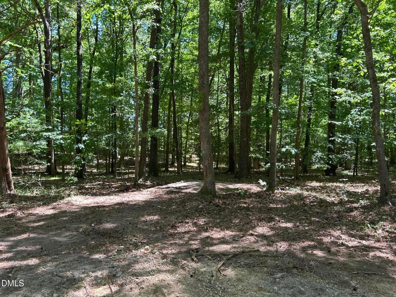 00 Holly Cir, Chapel Hill, NC 27514