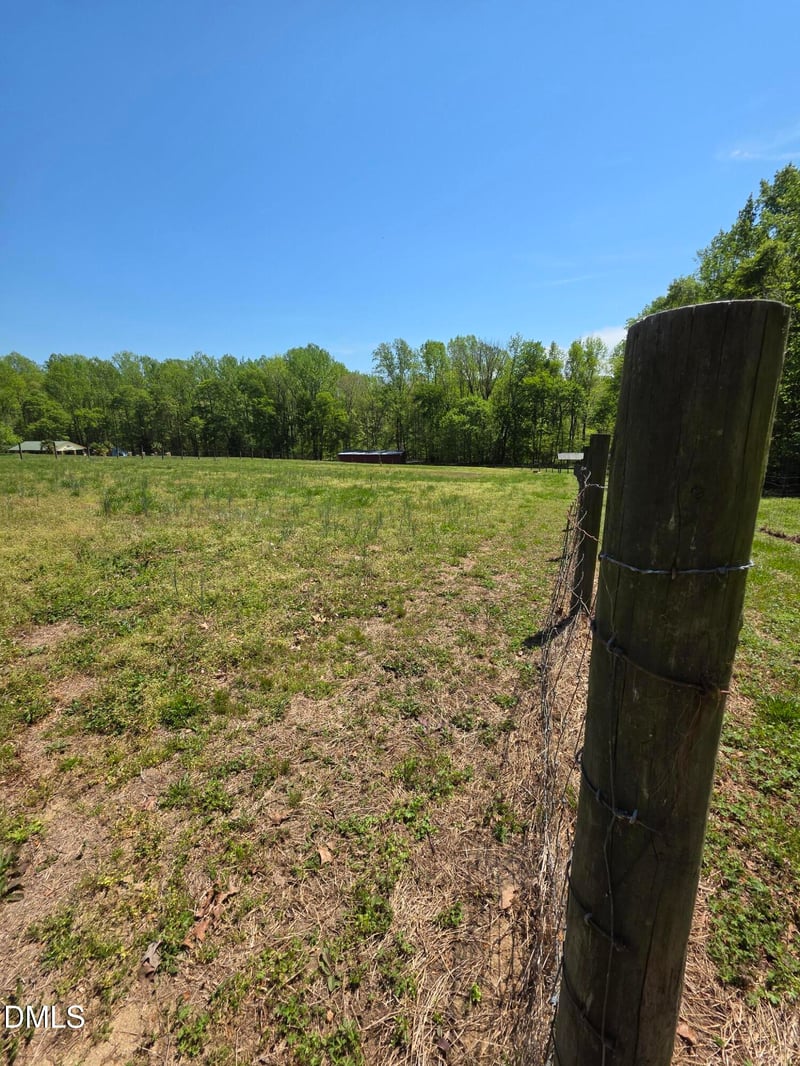 000 Johnson Town Rd, Zebulon, NC 27597