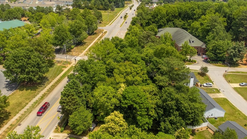 0416 Holly Springs Rd, Holly Springs, NC 27540