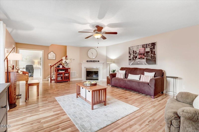 1 Annie V Dr, Clayton, NC 27520