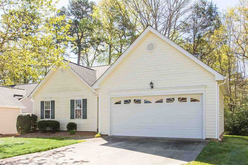 1 Breslin Trl, Durham, NC 27712